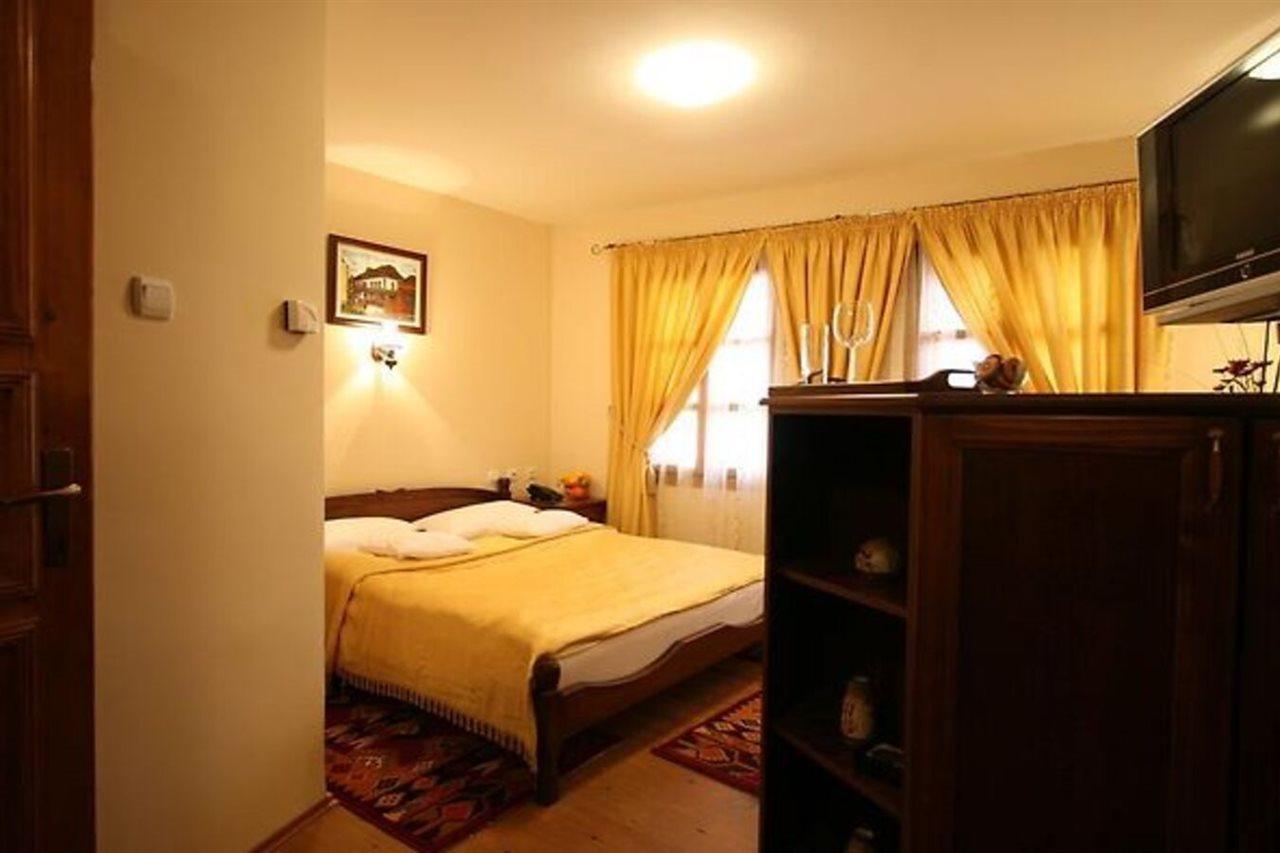 Garni Hotel Duo D Ni Extérieur photo